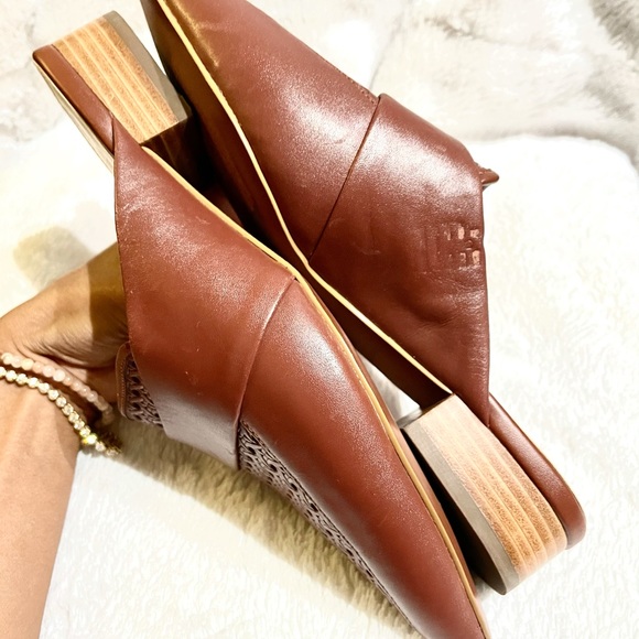 Cole Haan Marlee Cherry Mahogany Weave Mules - Picture 10 of 12